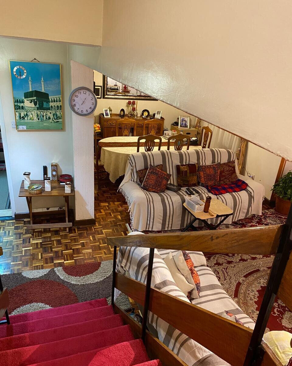 Corner 4BR Maisonette with DSQ & Walk-in Closets - South C