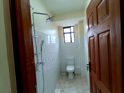 2bdrm Apartment in Kamakis for sale - Image 13