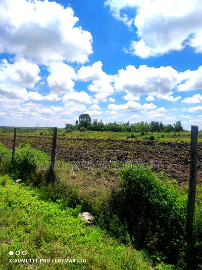 10 Acres Along Isinya Kiserian Road on Quick Sale - Image 3