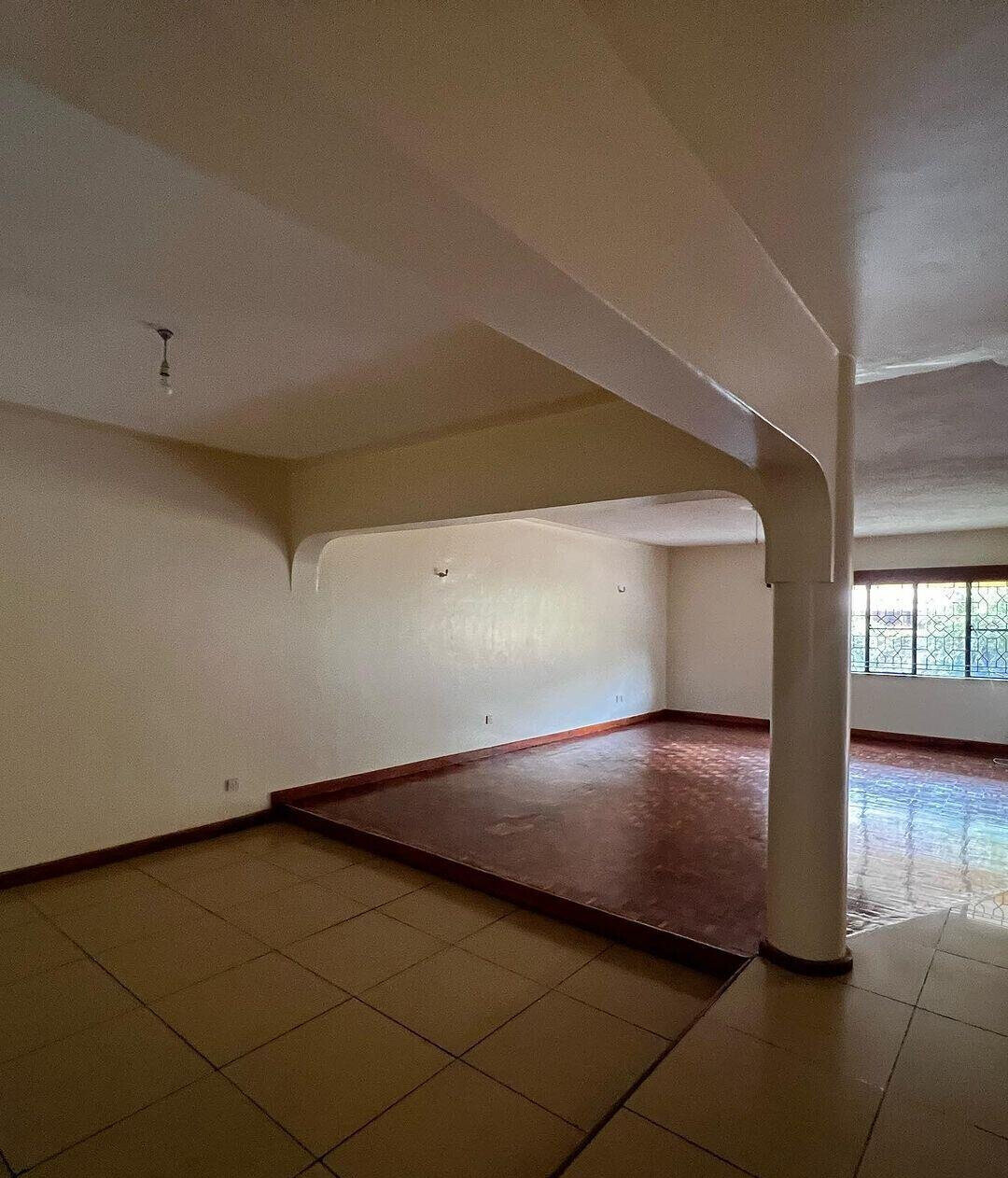 5-Ensuite Townhouse with Pool & Family Room - Lavington