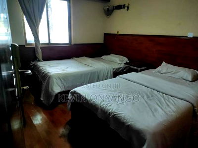 A Restaurant for Sale in Ridgeways, on the Tarmac - Image 9