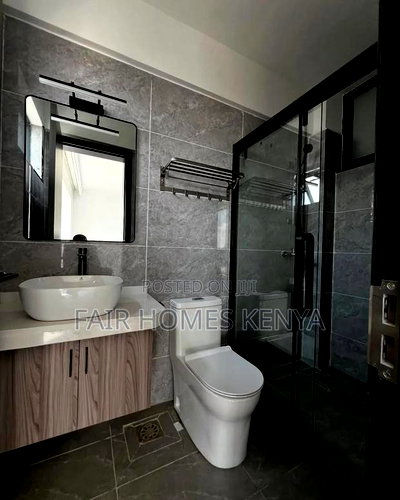 5bdrm Apartment in Valley Arcade, Lavington for rent - Image 2