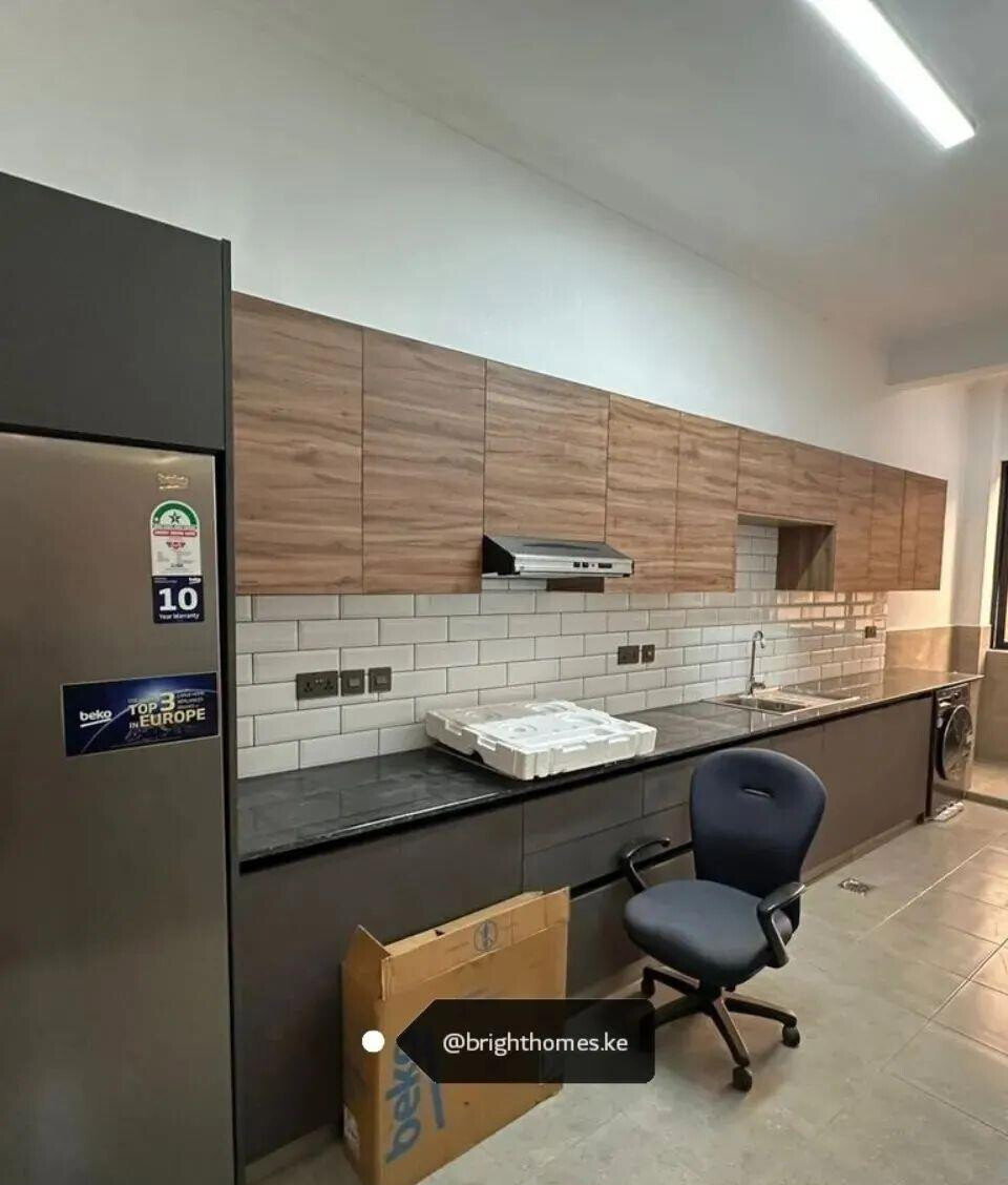 Newly Built 4-Ensuite Townhouse with Generator & Solar - Lavington