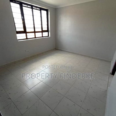 3bdrm Bungalow in Kitengela for sale - Image 6