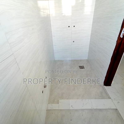 3bdrm Bungalow in Kitengela for sale - Image 3