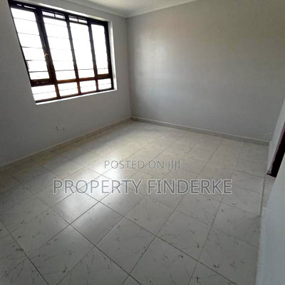 3bdrm Bungalow in Kitengela for sale - Image 9