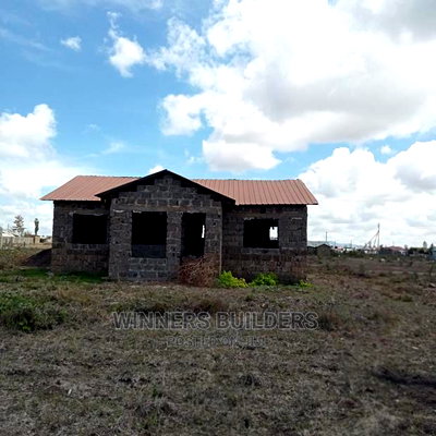 3bdrm Bungalow in Kangundo Road, Nairobi Central for sale - Image 4