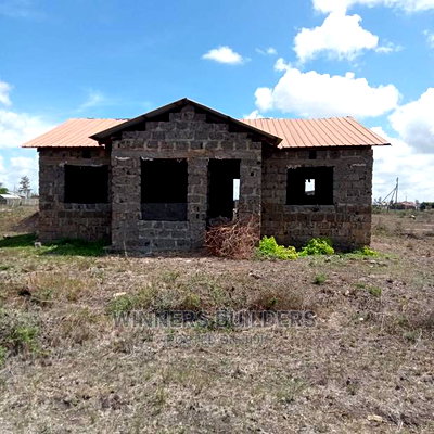 3bdrm Bungalow in Kangundo Road, Nairobi Central for sale - Image 1