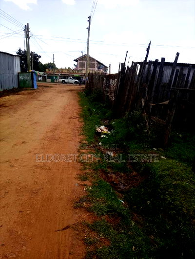 1/4 Plot Kimumu 2nd Plot From Tarmac - Image 1