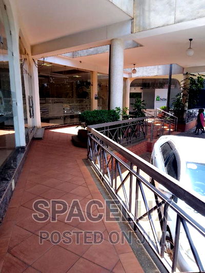 Showroom /Bank Space/Conference Room/Shop - Image 1