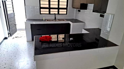 5bdrm Maisonette in Ruiru, Nairobi Central for sale - Image 8