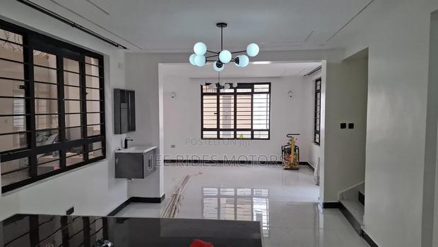 5bdrm Maisonette in Ruiru, Nairobi Central for sale