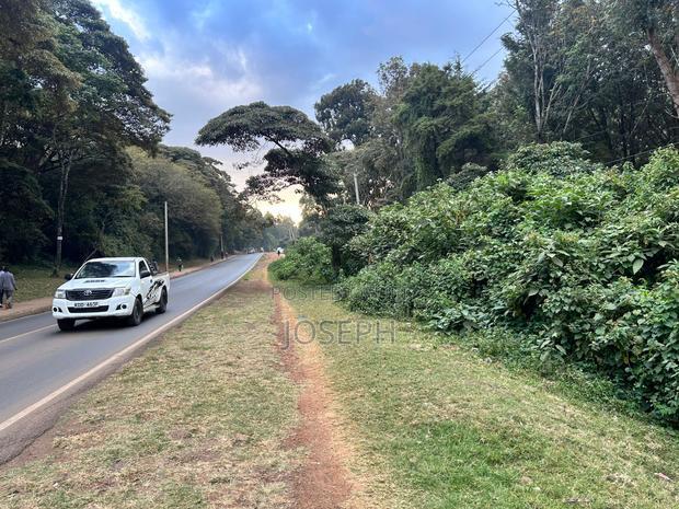 Karen- Dagorreti Road 3/4acres to Let