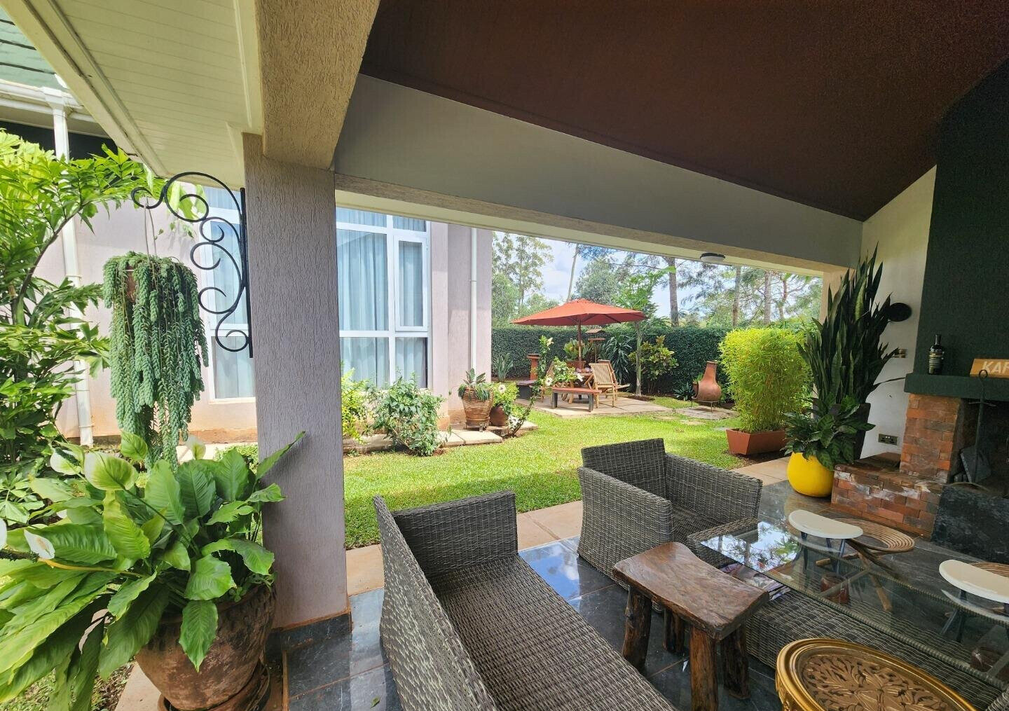 KSh 40M Garden Home with Parking