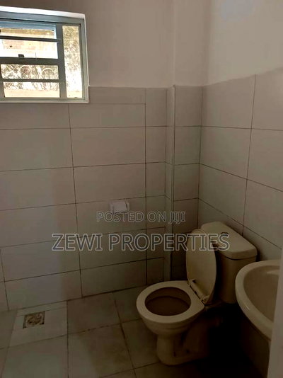 5bdrm Mansion in Kitengela for sale - Image 7