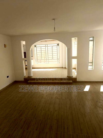 5bdrm Mansion in Kitengela for sale - Image 3