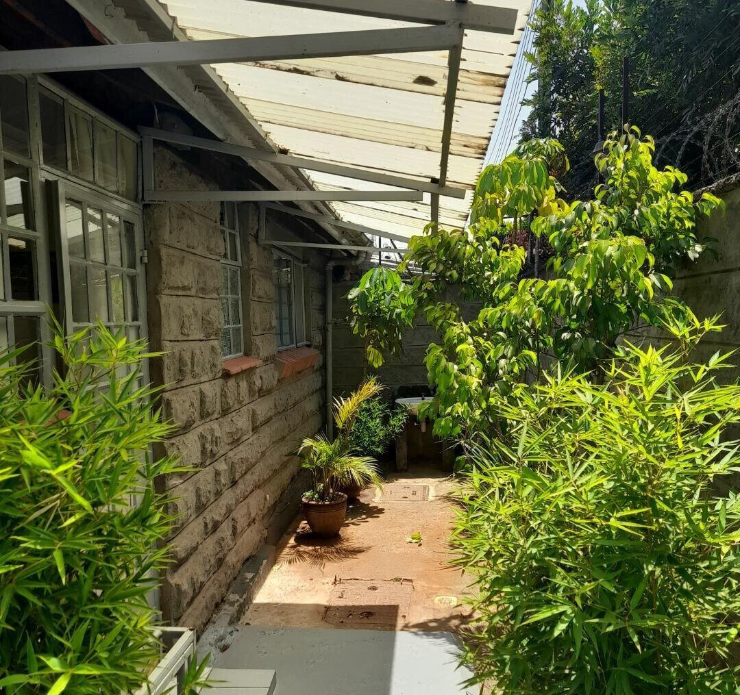 Spacious 4BR Villa with Private Garden in Gated Community - Kileleshwa