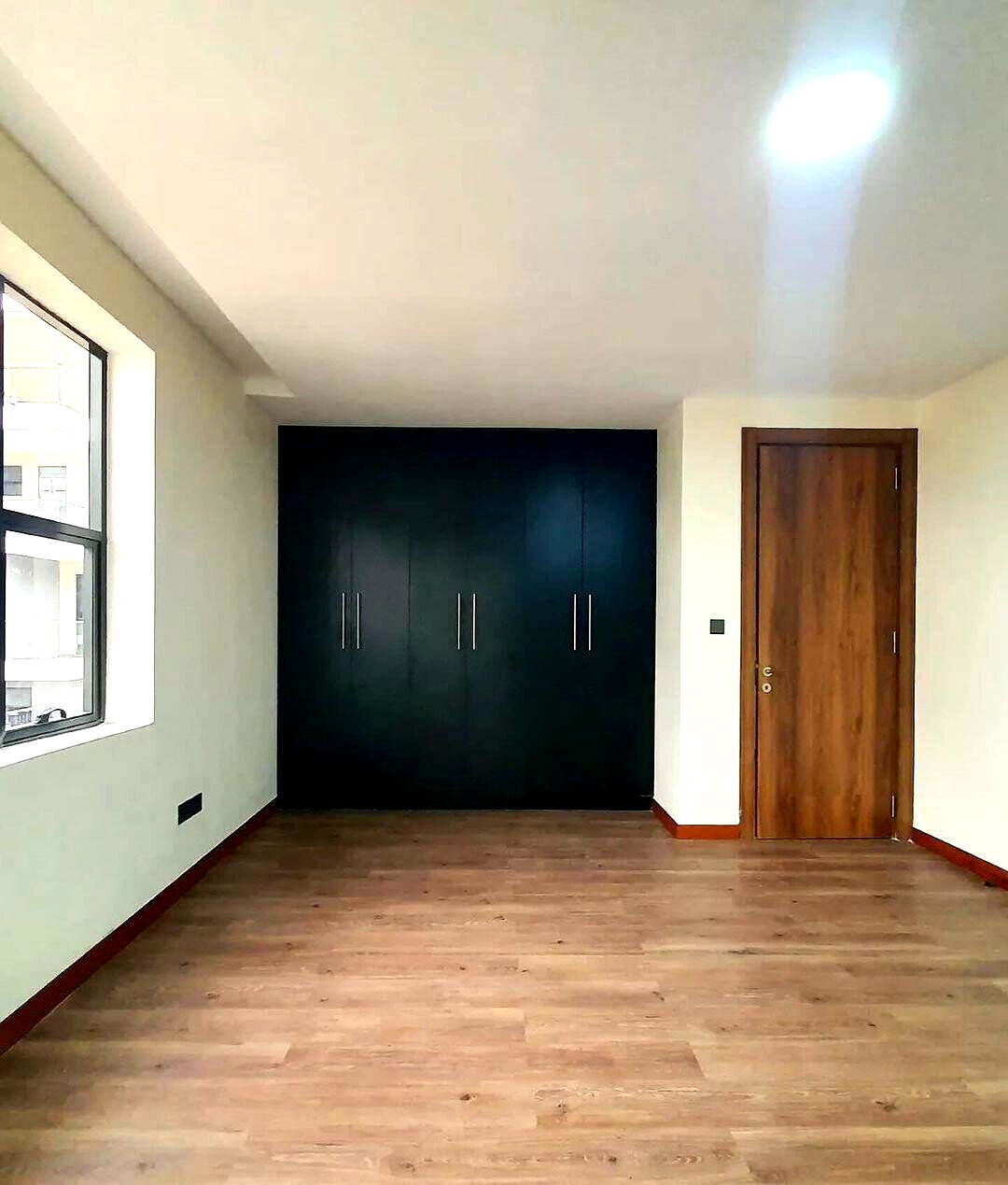 5-Ensuite Townhouse with Generator & Garden - Lavington