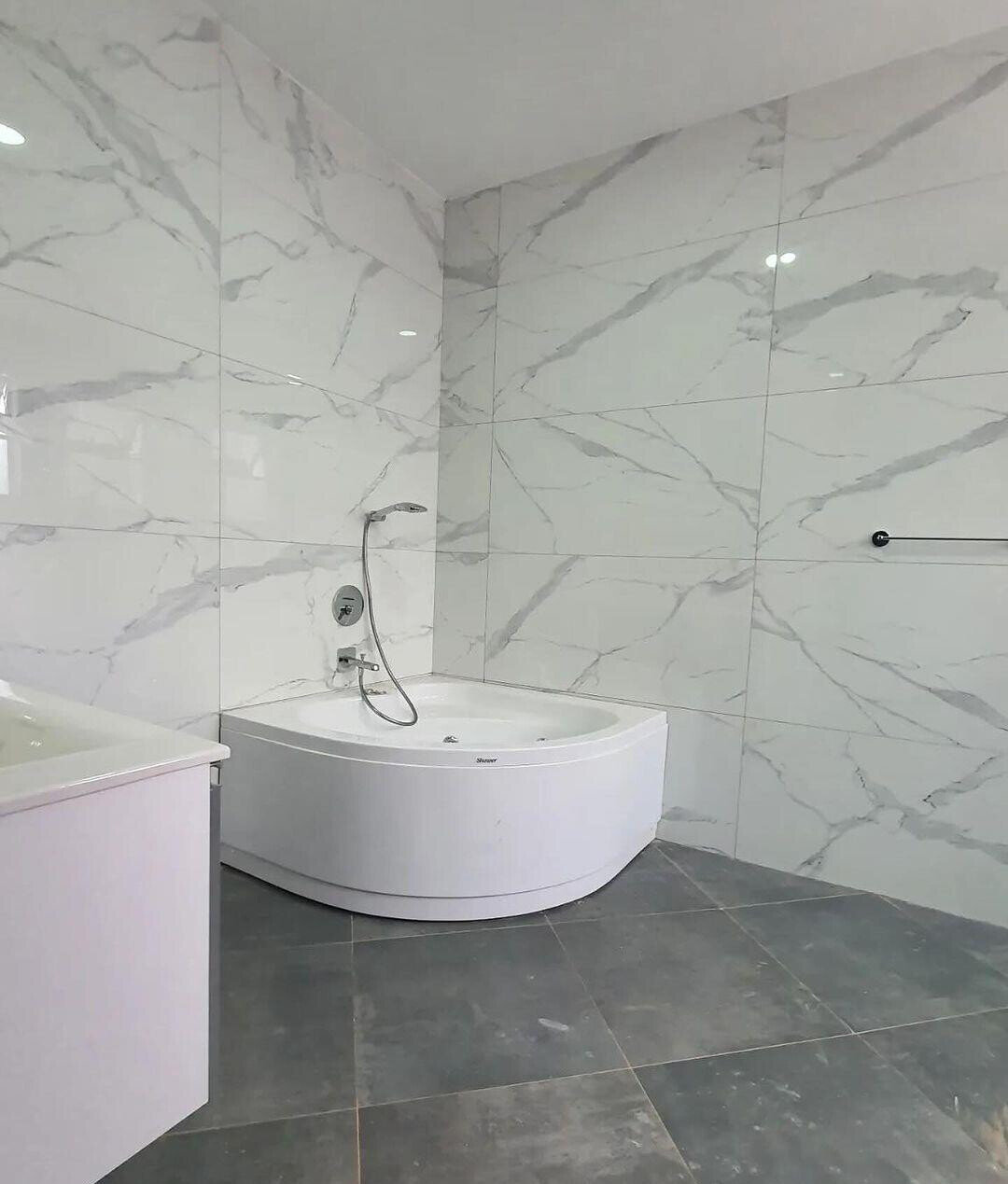 5-Ensuite Townhouse with Generator & Garden - Lavington