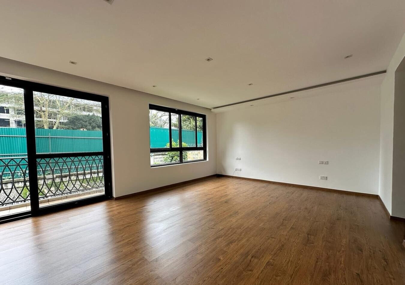 4BR All-Ensuite Townhouse with Karura Views - Peponi
