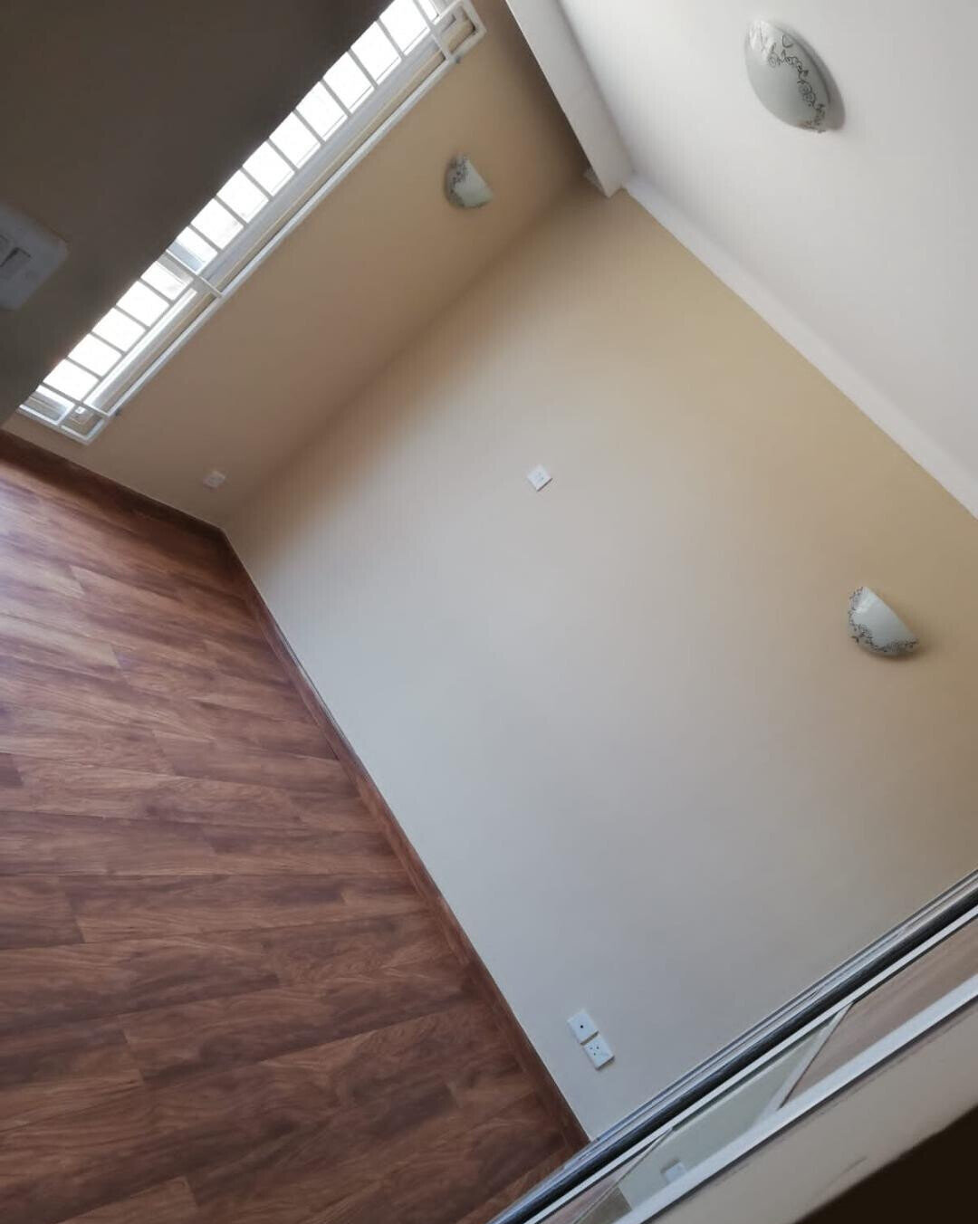 3BR Townhouse 100m from Tarmac - New Kitisuru