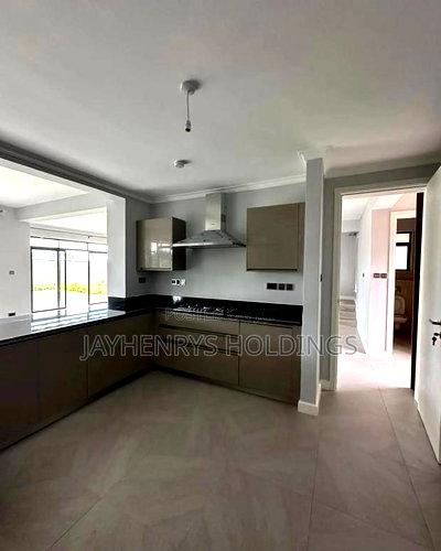 3bdrm Villa in Runda for sale - Image 6