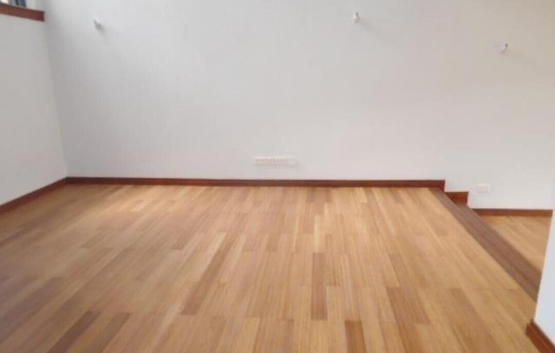 5BR Townhouse with Mature Garden & Servant Quarter - Spring Valley