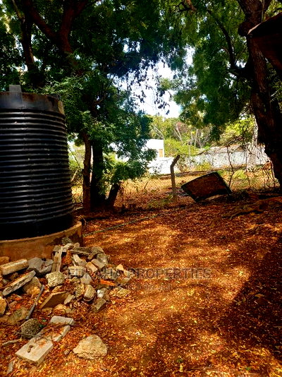 For Sale Two Acres Prime Land Old Nyali - Image 2