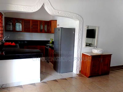 Furnished 3bdrm Villa in Diani for sale - Image 7