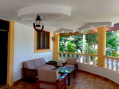 Furnished 3bdrm Villa in Diani for sale - Image 5