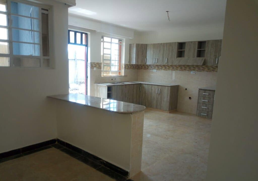 3BR Townhouse in Gated Community with Clubhouse - Kitengela