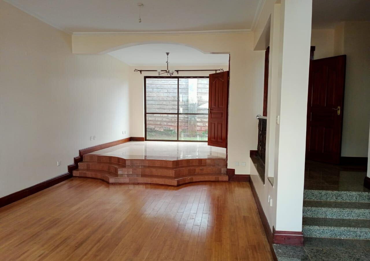 5-Ensuite Townhouse with Private Garden & Jacuzzi - Westlands