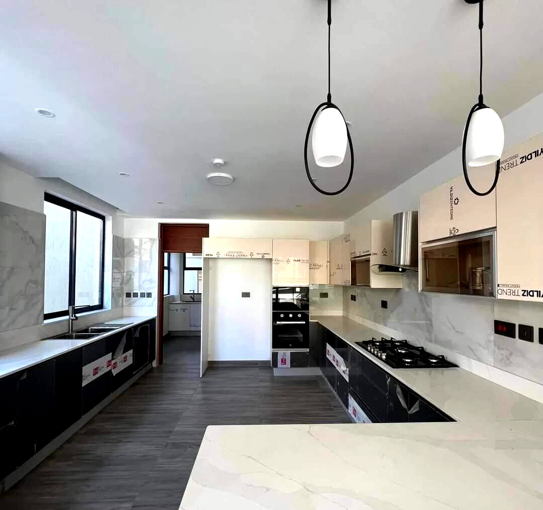Cutting-Edge 5-Ensuite Townhouse with DSQ - Lavington Gated