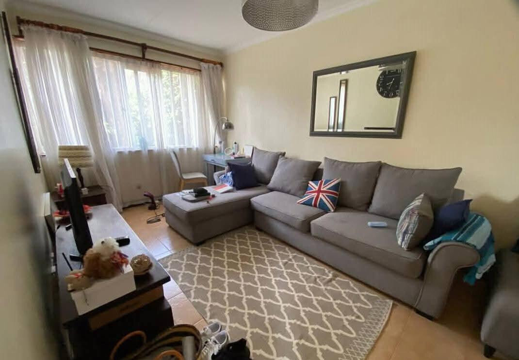 5BR All-Ensuite Residence with Guest Wing on Over Half-Acre - Old Runda