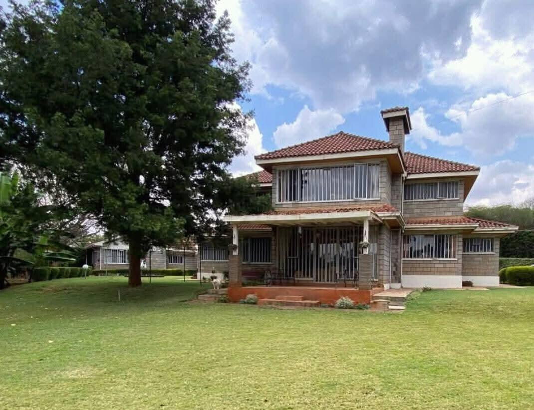 5BR All-Ensuite Residence with Guest Wing on Over Half-Acre - Old Runda
