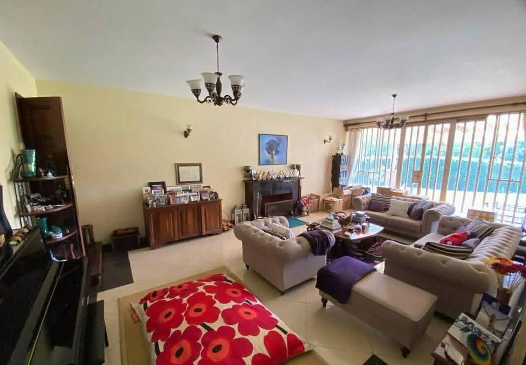 5BR All-Ensuite Residence with Guest Wing on Over Half-Acre - Old Runda