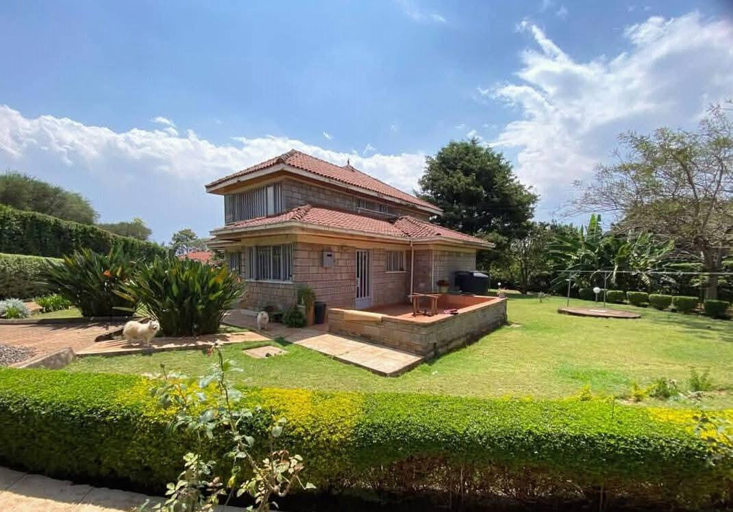 5BR All-Ensuite Residence with Guest Wing on Over Half-Acre - Old Runda