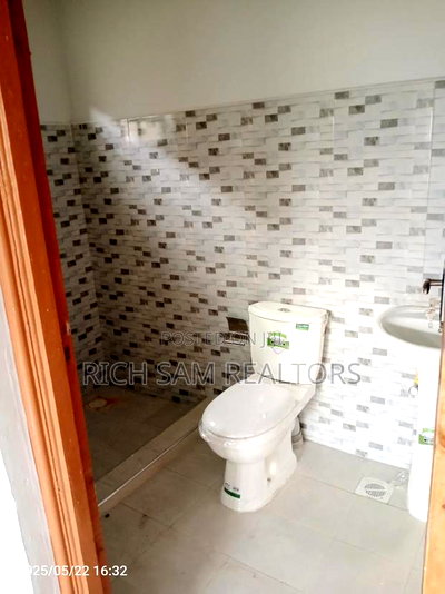 3bdrm House in Kiamunyi, Menengai West for sale - Image 2