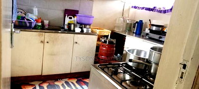 3bdrm Maisonette in Phase 1, BuruBuru for sale - Image 2