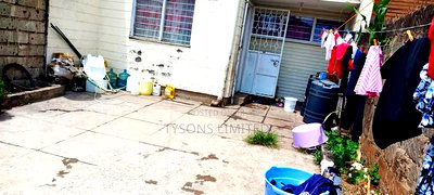 3bdrm Maisonette in Phase 1, BuruBuru for sale - Image 4