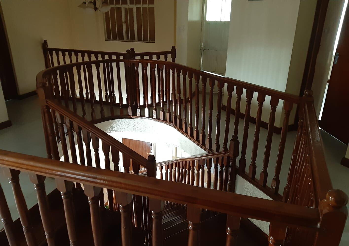 6BR Townhouse with Garden at KSh 55M