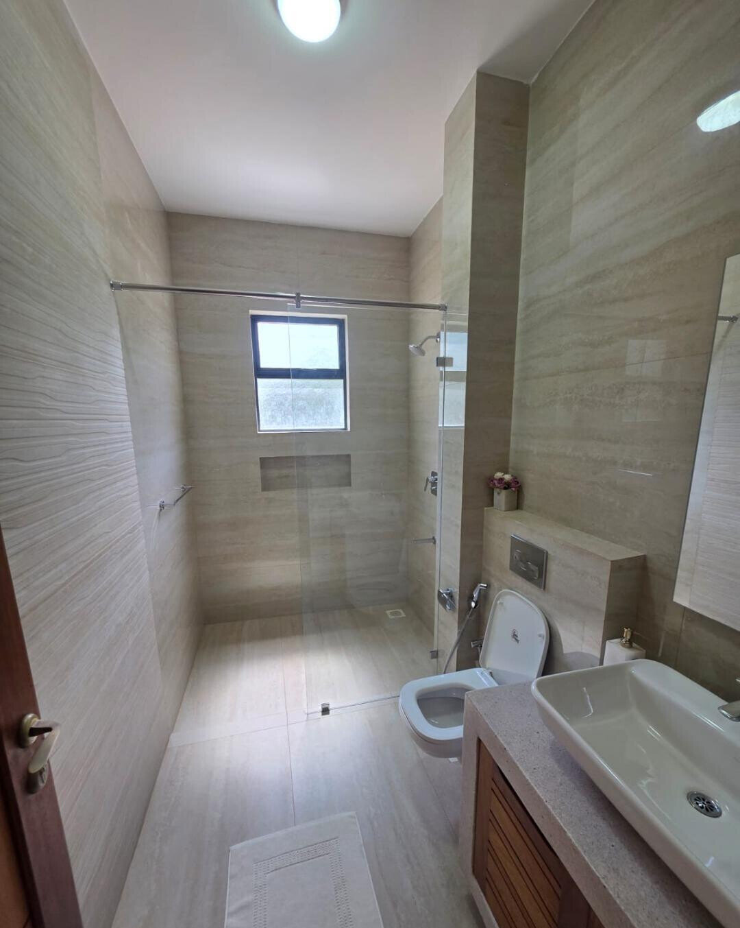 3BR All-Ensuite with DSQ & Walk-In Closet - Clove Garden, Nyali