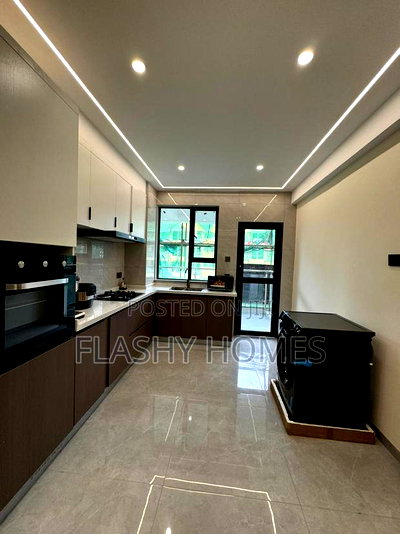 3bdrm Apartment in Kilimani for sale - Image 8