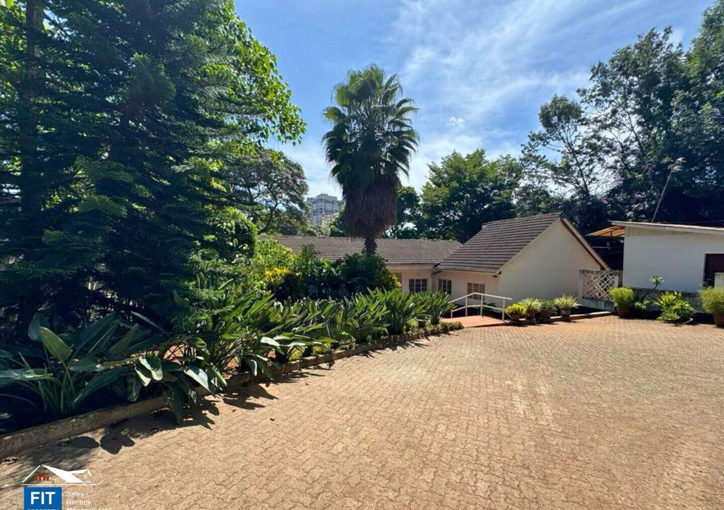 Half Acre Spring Valley Plot for KSh 100M