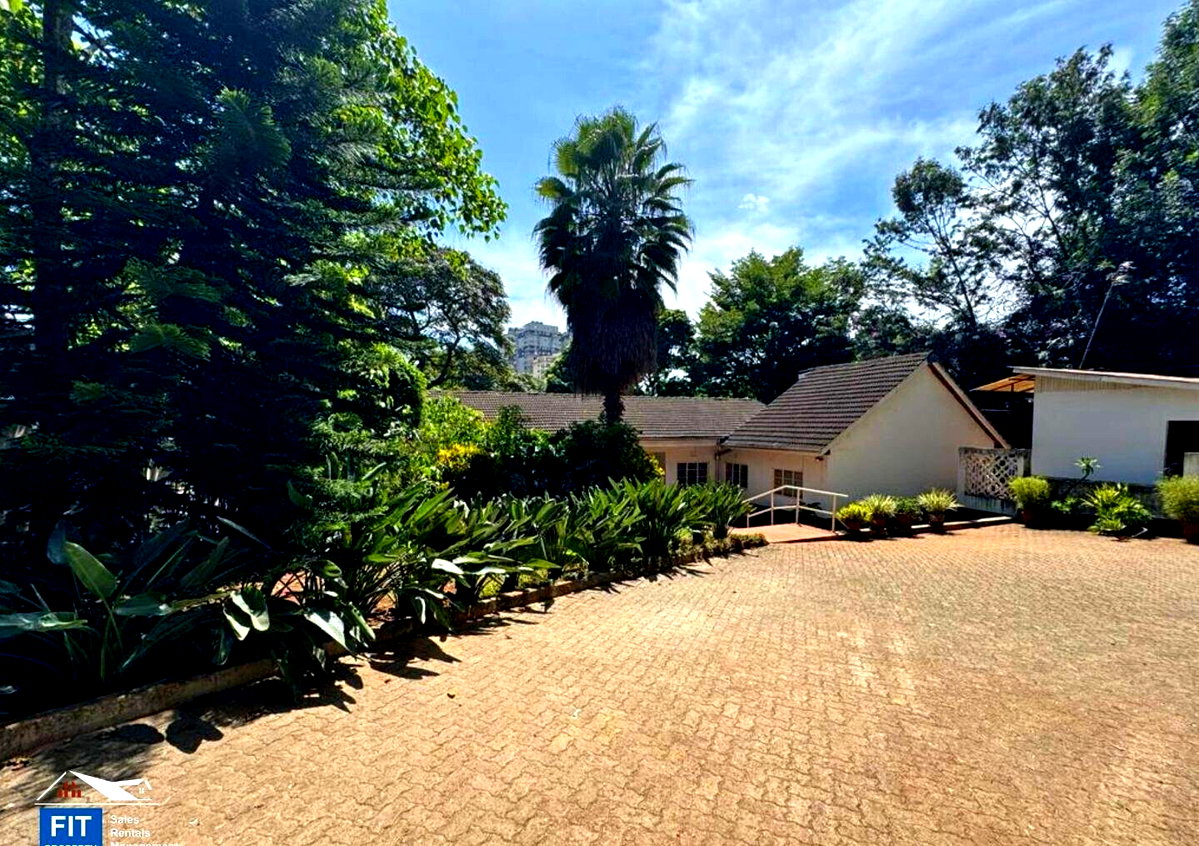 Half Acre Spring Valley Plot for KSh 100M