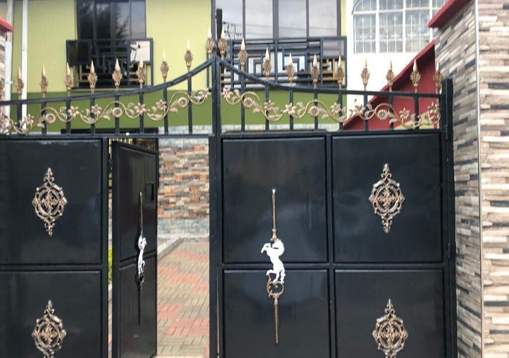 3BR Townhouse with Mature Garden & Pantry - Mombasa Road