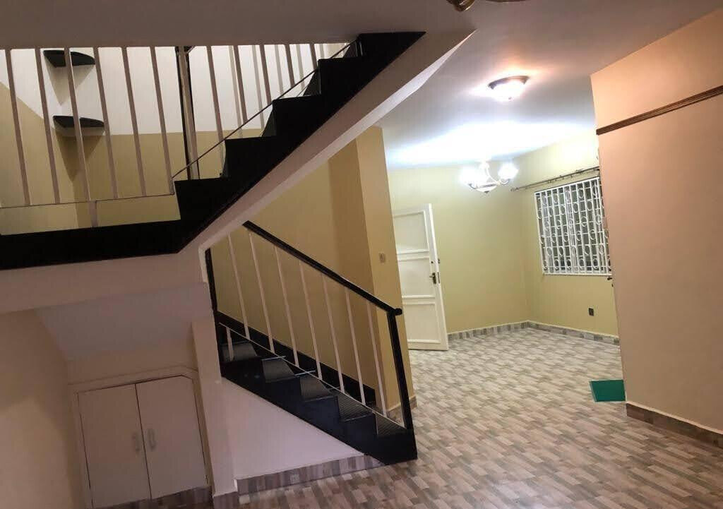 3BR Townhouse with Mature Garden & Pantry - Mombasa Road