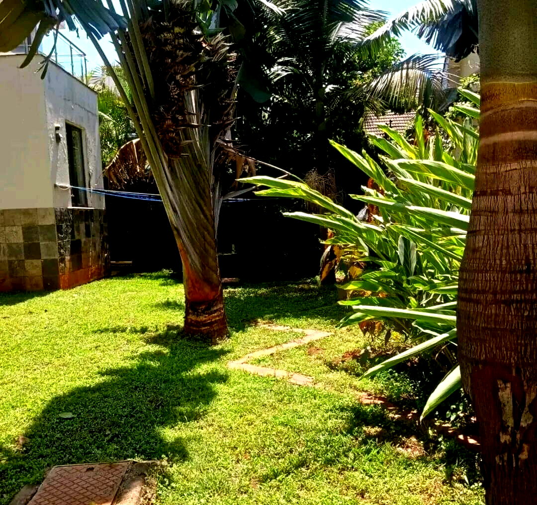 5-Ensuite Townhouse with Shared Pool in Lavington Gated 5-Unit Court