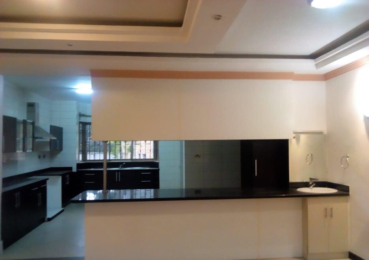 4-Ensuite Townhouse with Pool & Garden in Westlands