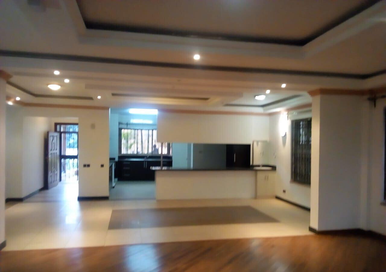 4-Ensuite Townhouse with Pool & Garden in Westlands